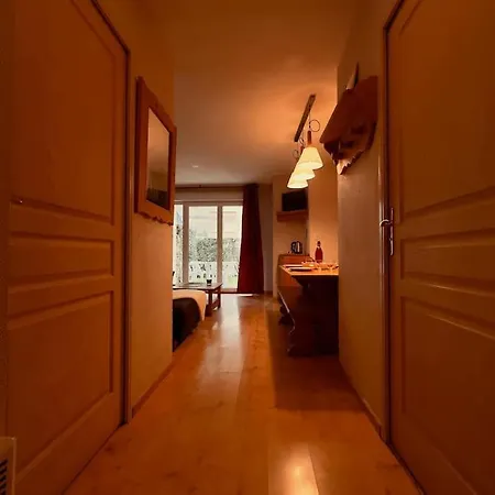 Le Nid D'aran アパート *